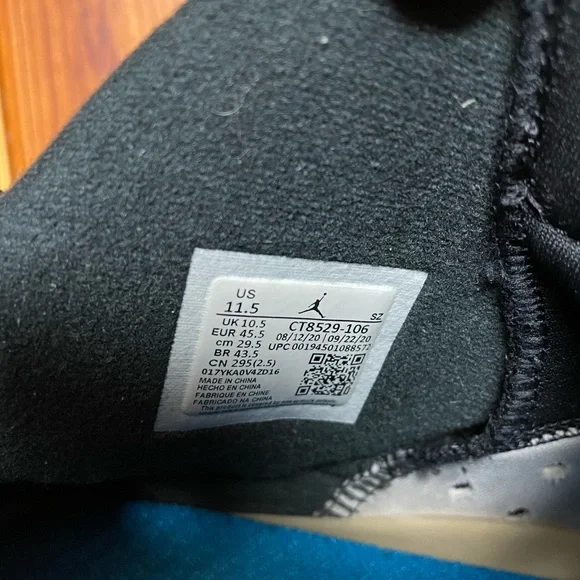 Jordan 6 Retro Carmine - Picture 6 of 6